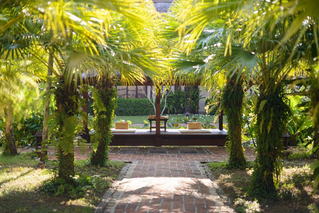 Khaolak Bhandari Resort & Spa Khao Lak Ngoại thất bức ảnh